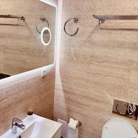 Great Location- Marina Front- Sea Front Vista Apartament *