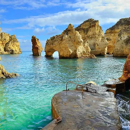 Great Location- Marina Front- Sea Front Vista